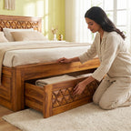 Pyramid Solid Sheesham Wood Bed with Pyramid Carved Headboard